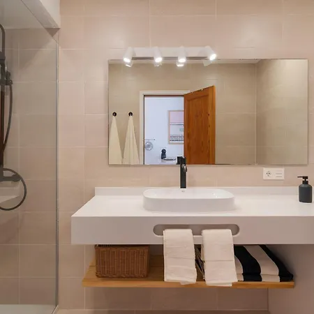 Lanzarote Apartments, Sotavento *